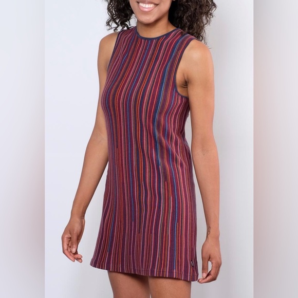 RVCA Knit Shift Dress STRIPED SWEATER DRESS  NWOT multi-color striped Size M - Picture 3 of 12